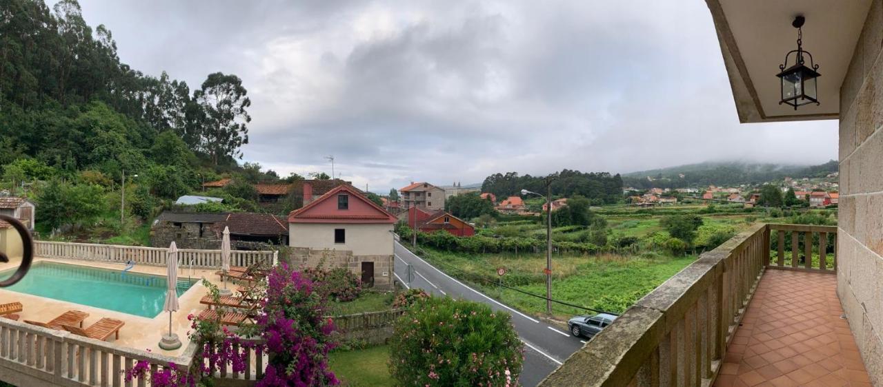 As Adegas Poio Exterior foto