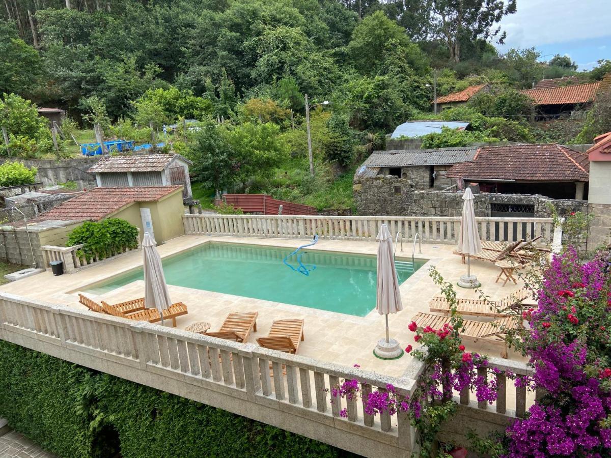 As Adegas Poio Exterior foto