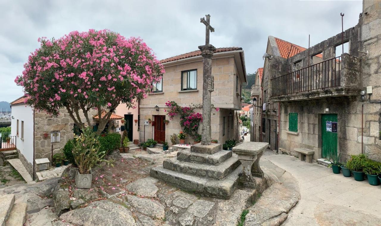 As Adegas Poio Exterior foto