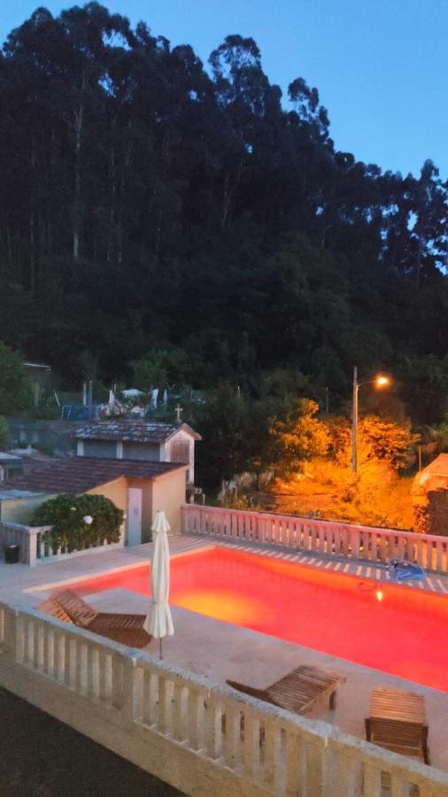 As Adegas Poio Exterior foto