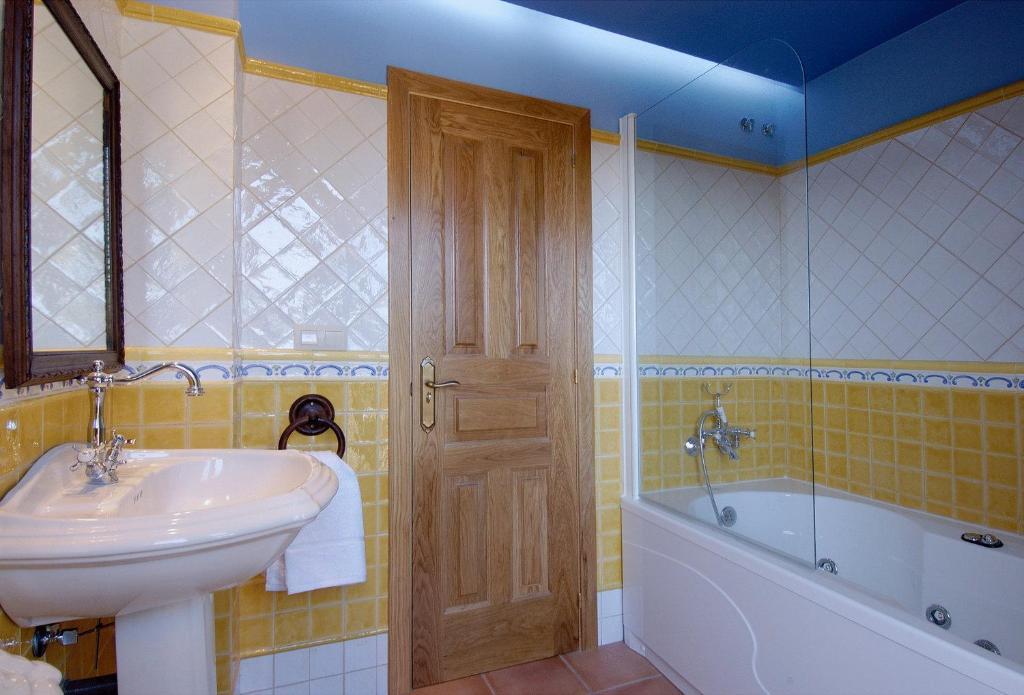 As Adegas Poio Quarto foto